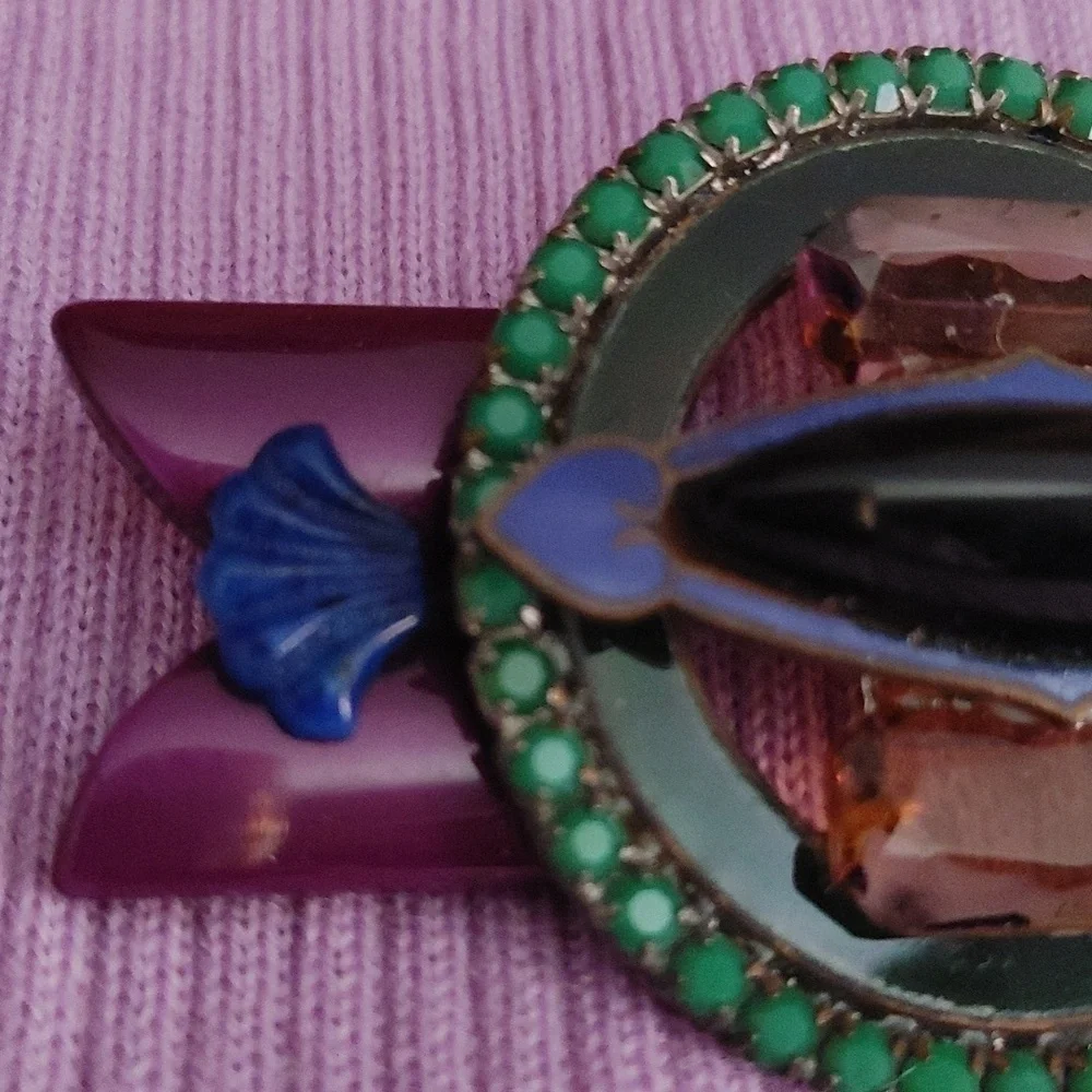 Vintage Brooch Art Deco